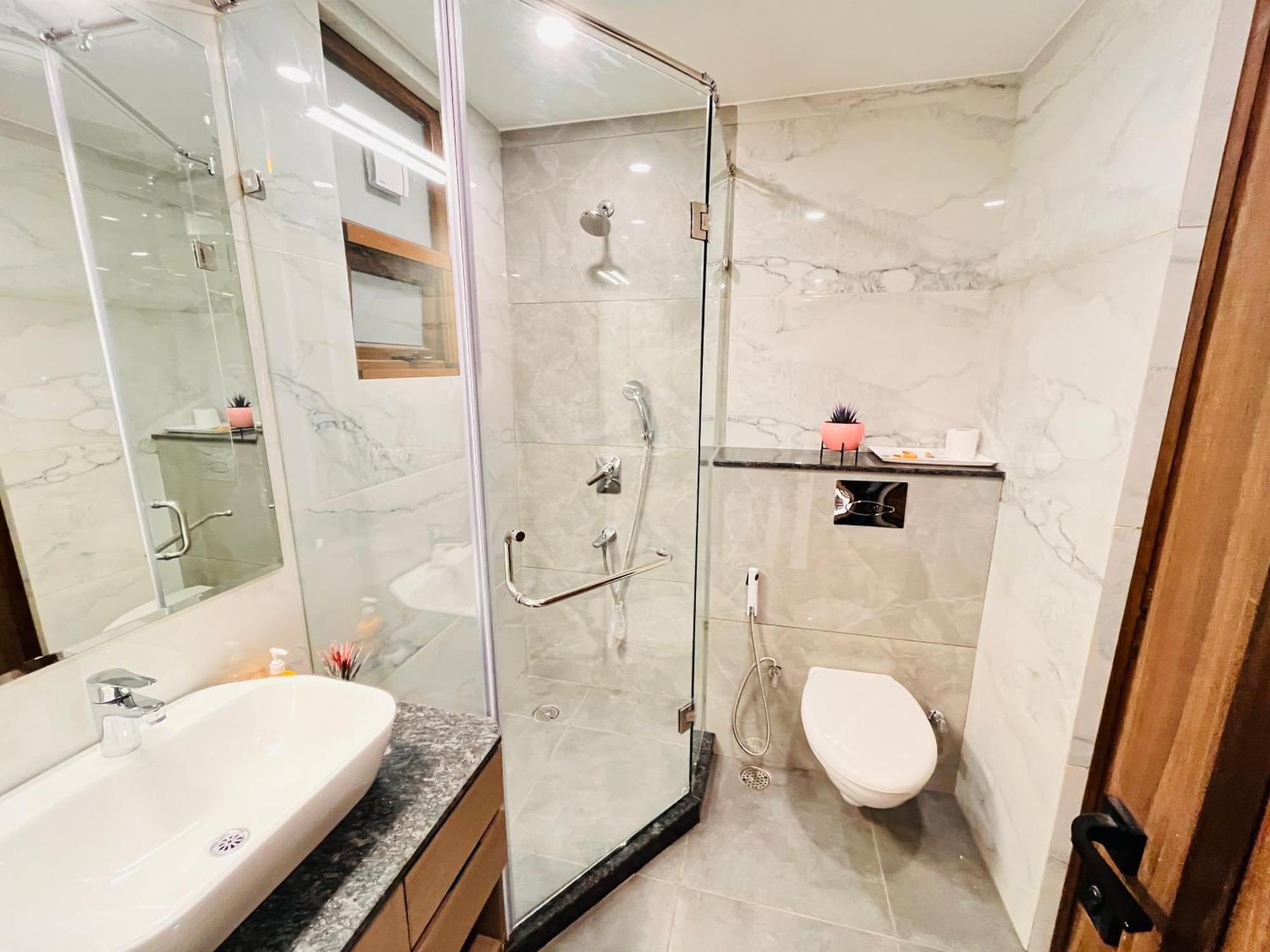 Hotel Gianmala Residency South Extension Near Aiims Delhi New Delhi Exteriör bild