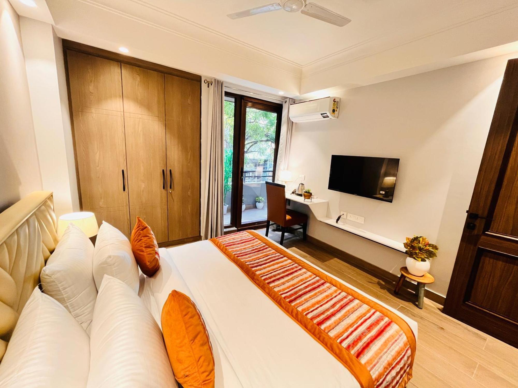 Hotel Gianmala Residency South Extension Near Aiims Delhi New Delhi Exteriör bild