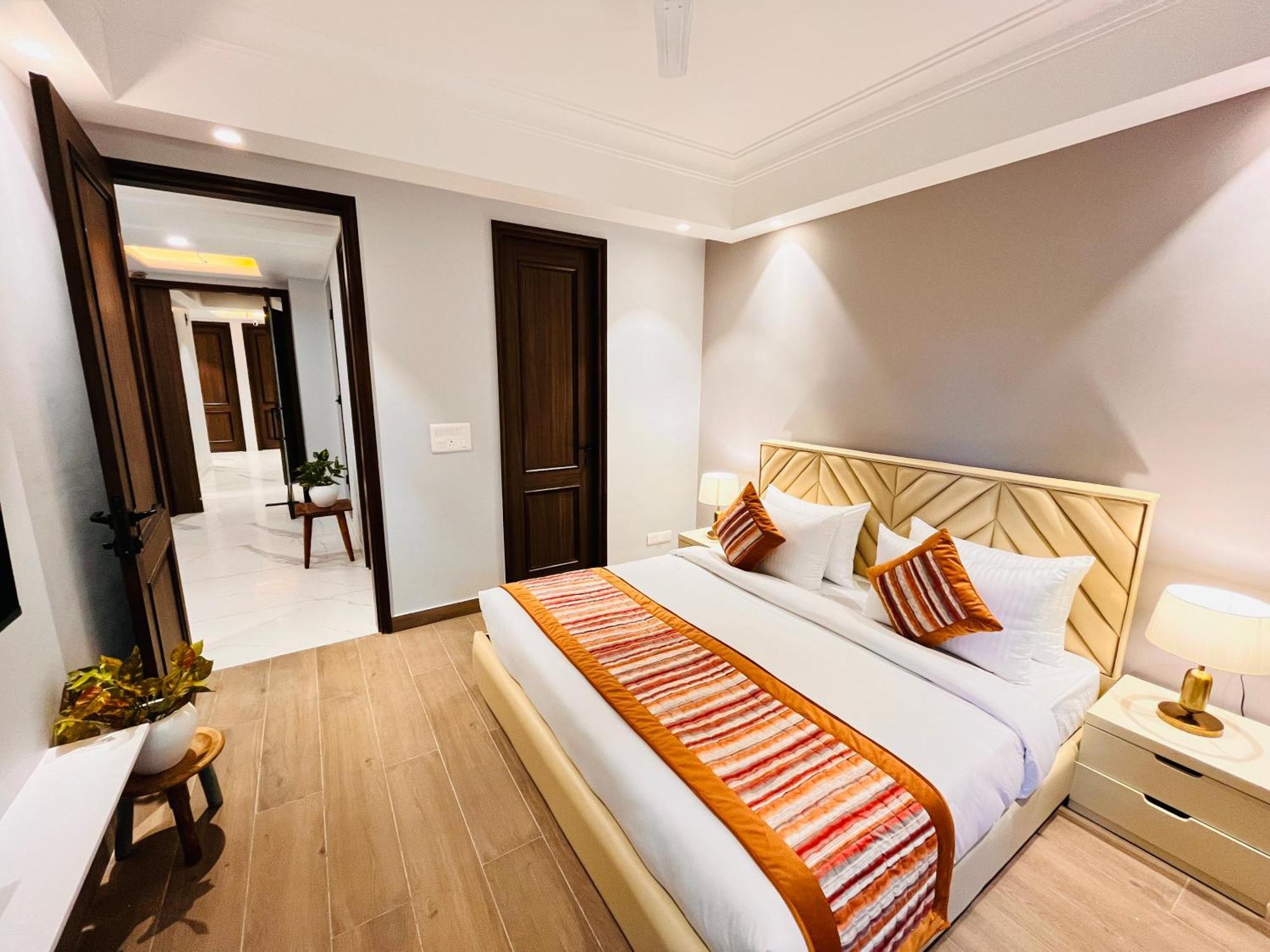 Hotel Gianmala Residency South Extension Near Aiims Delhi New Delhi Exteriör bild