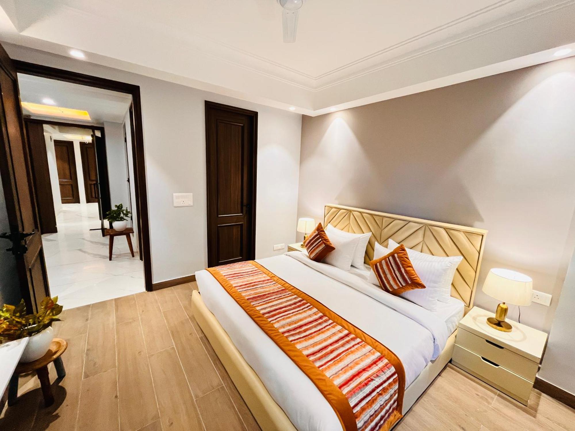 Hotel Gianmala Residency South Extension Near Aiims Delhi New Delhi Exteriör bild