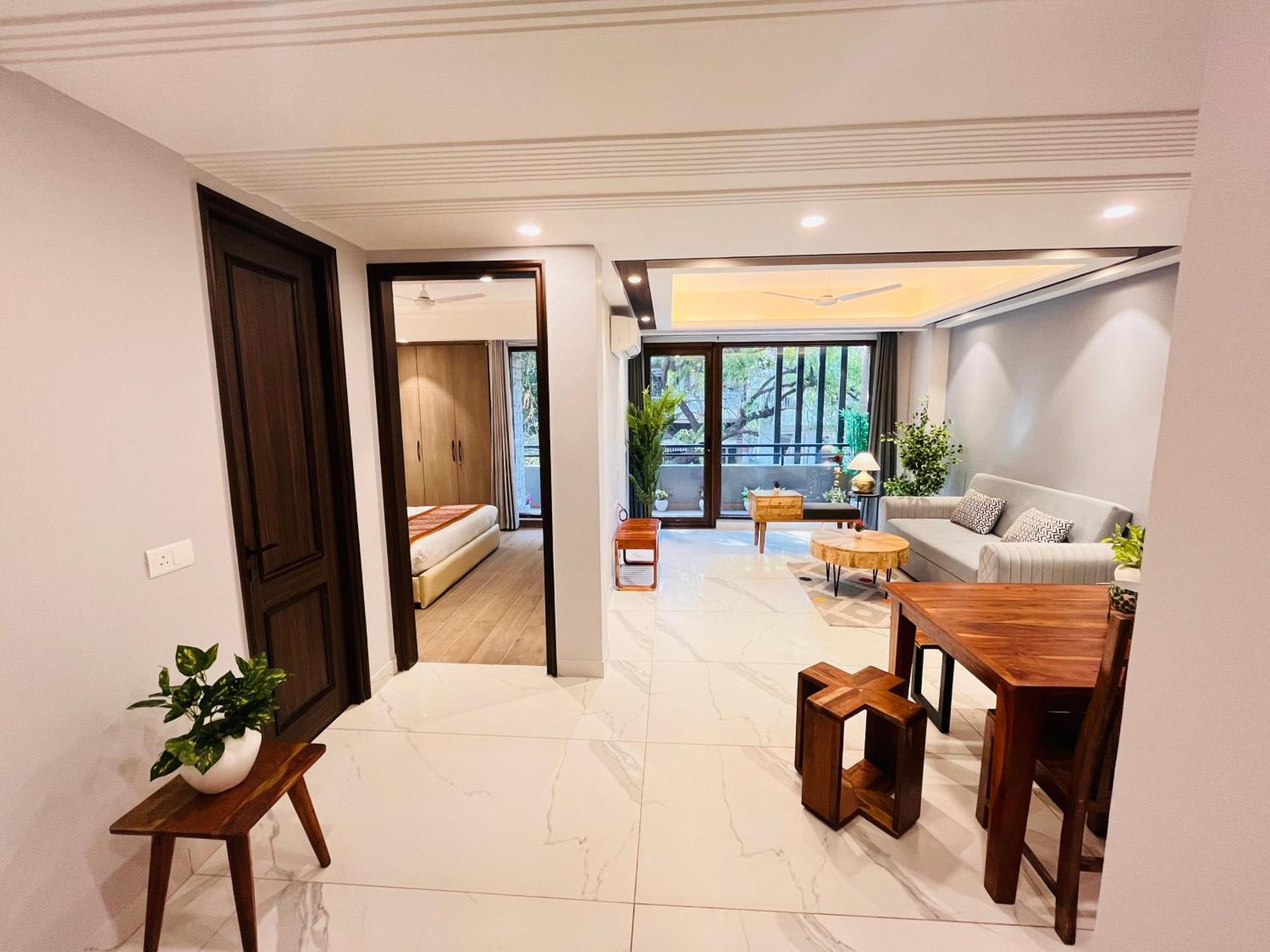 Hotel Gianmala Residency South Extension Near Aiims Delhi New Delhi Exteriör bild