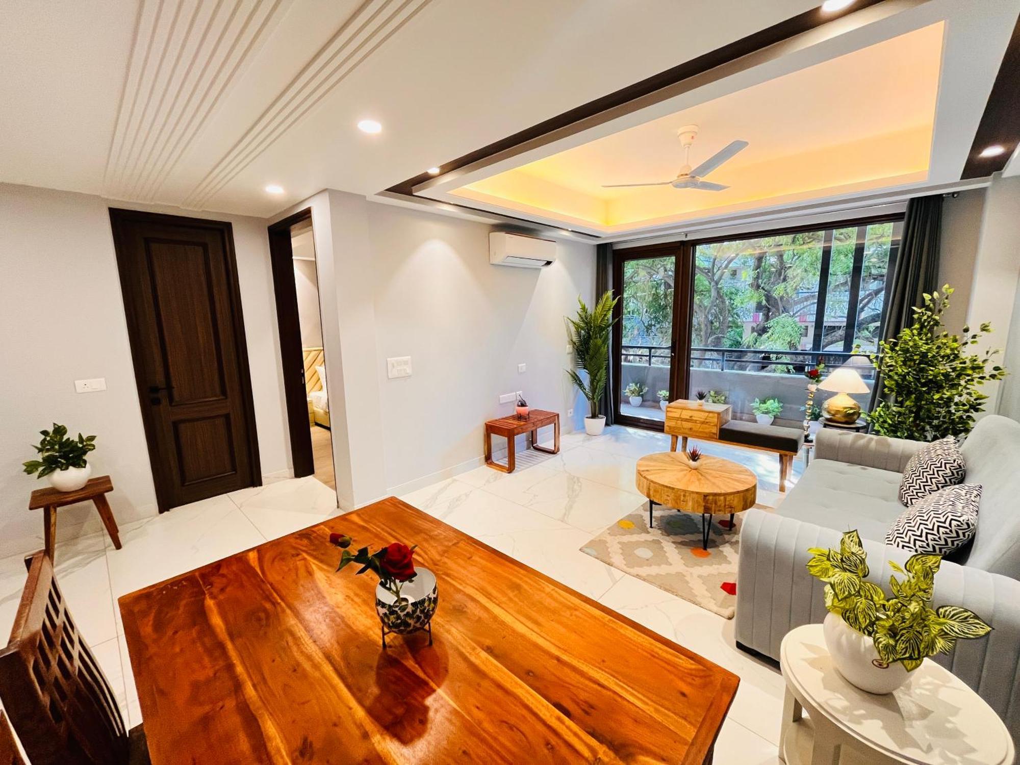 Hotel Gianmala Residency South Extension Near Aiims Delhi New Delhi Exteriör bild