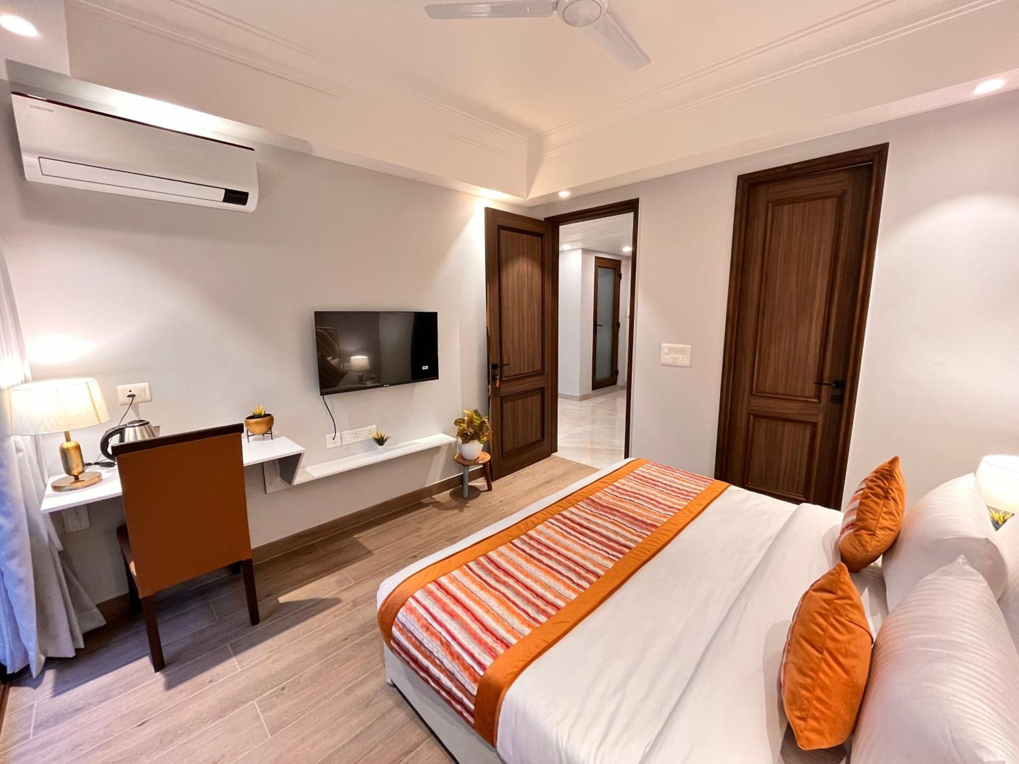 Hotel Gianmala Residency South Extension Near Aiims Delhi New Delhi Exteriör bild