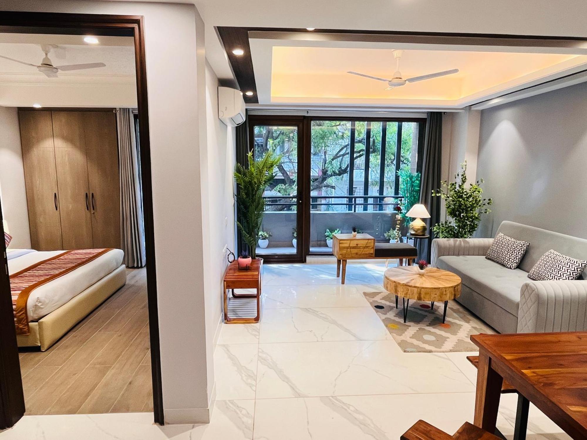 Hotel Gianmala Residency South Extension Near Aiims Delhi New Delhi Exteriör bild