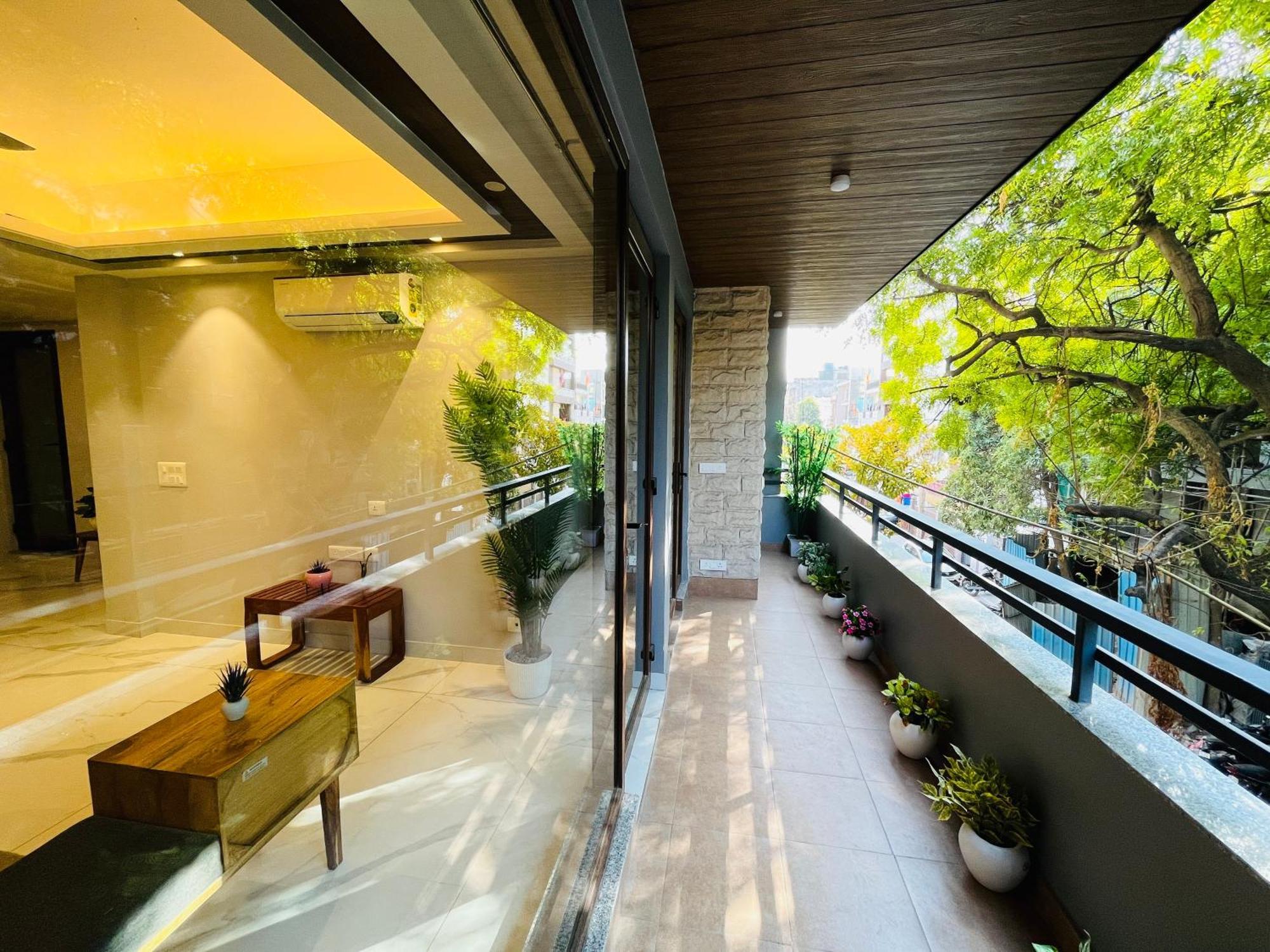 Hotel Gianmala Residency South Extension Near Aiims Delhi New Delhi Exteriör bild