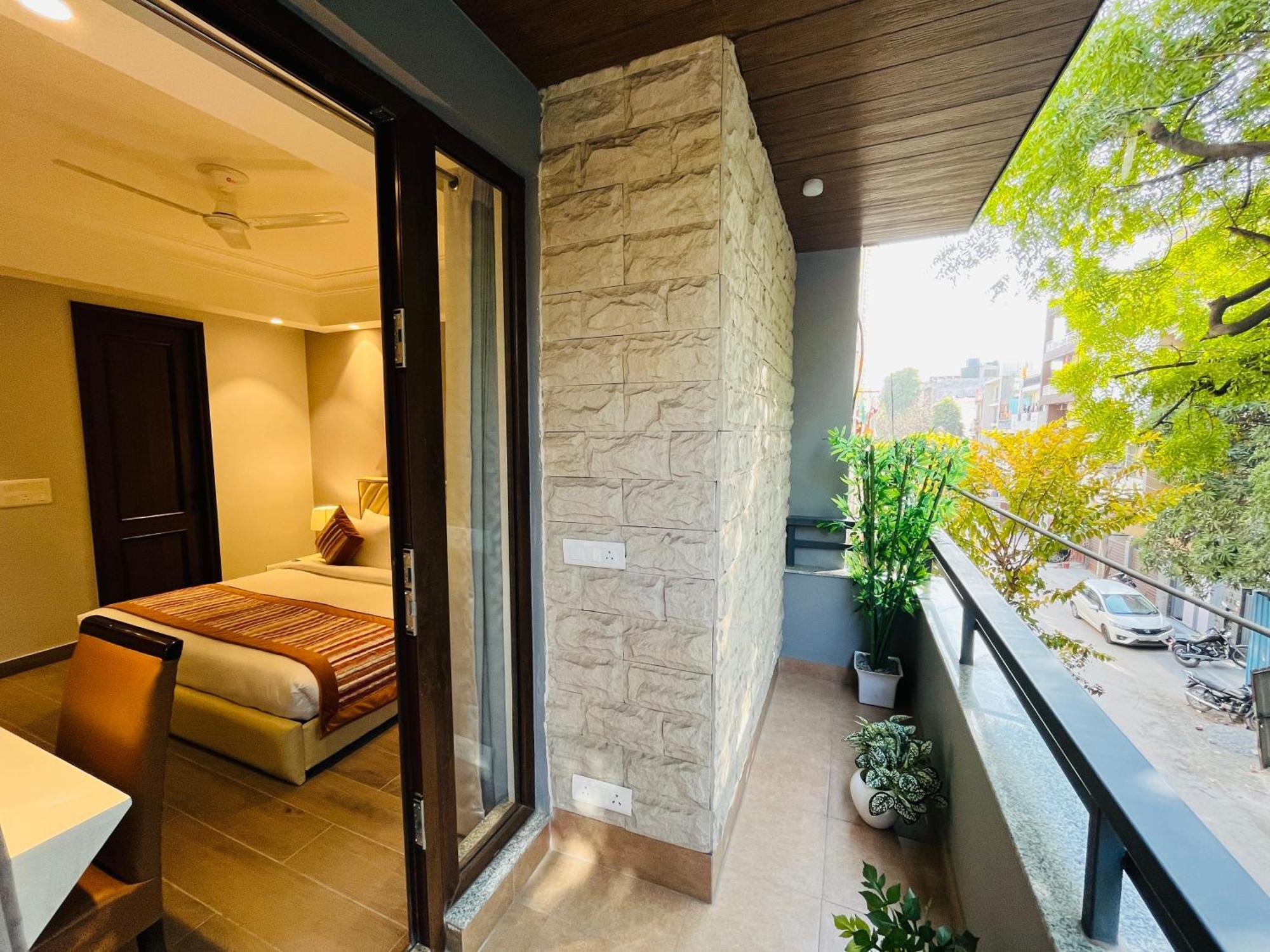Hotel Gianmala Residency South Extension Near Aiims Delhi New Delhi Exteriör bild