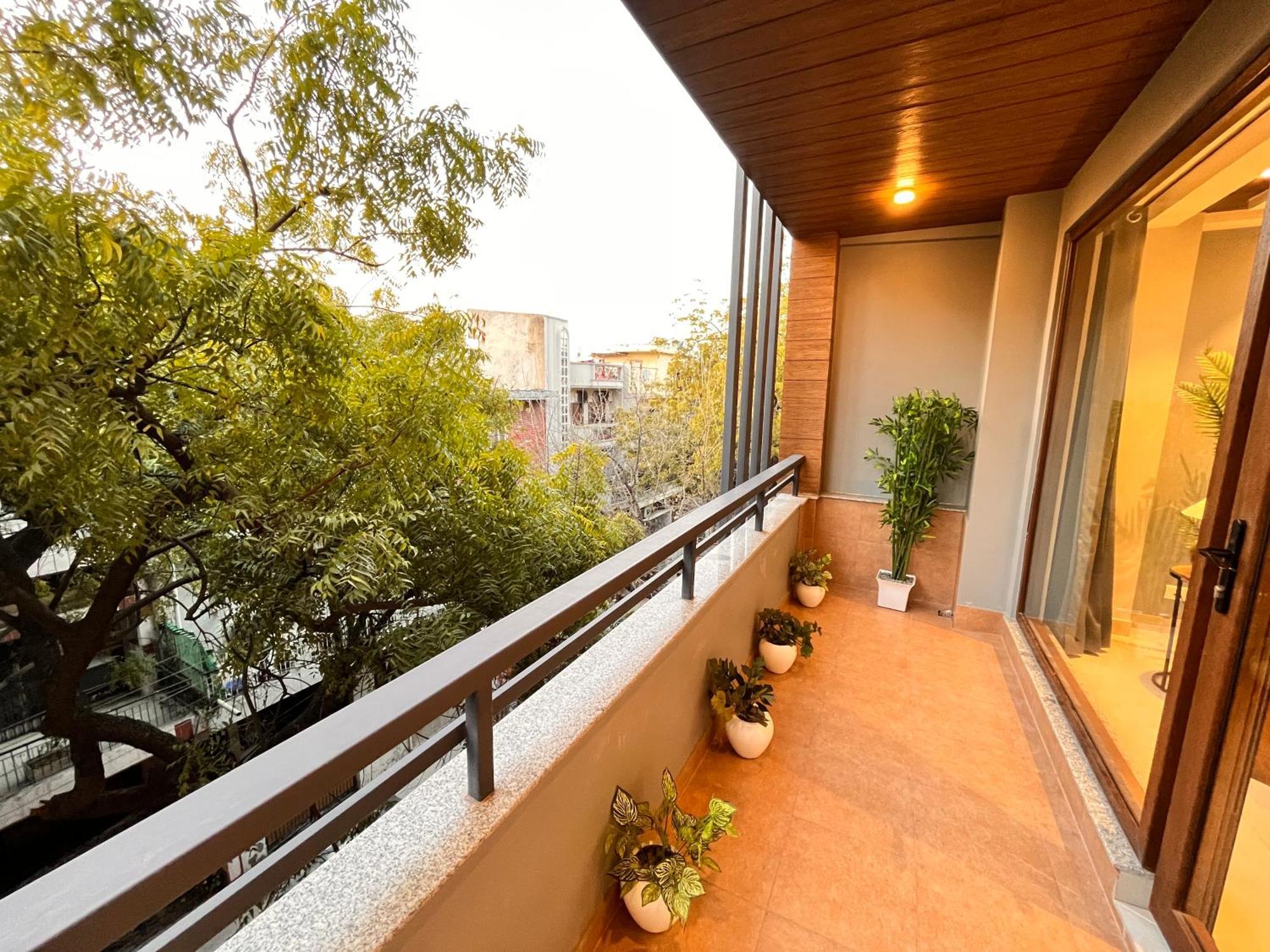 Hotel Gianmala Residency South Extension Near Aiims Delhi New Delhi Exteriör bild