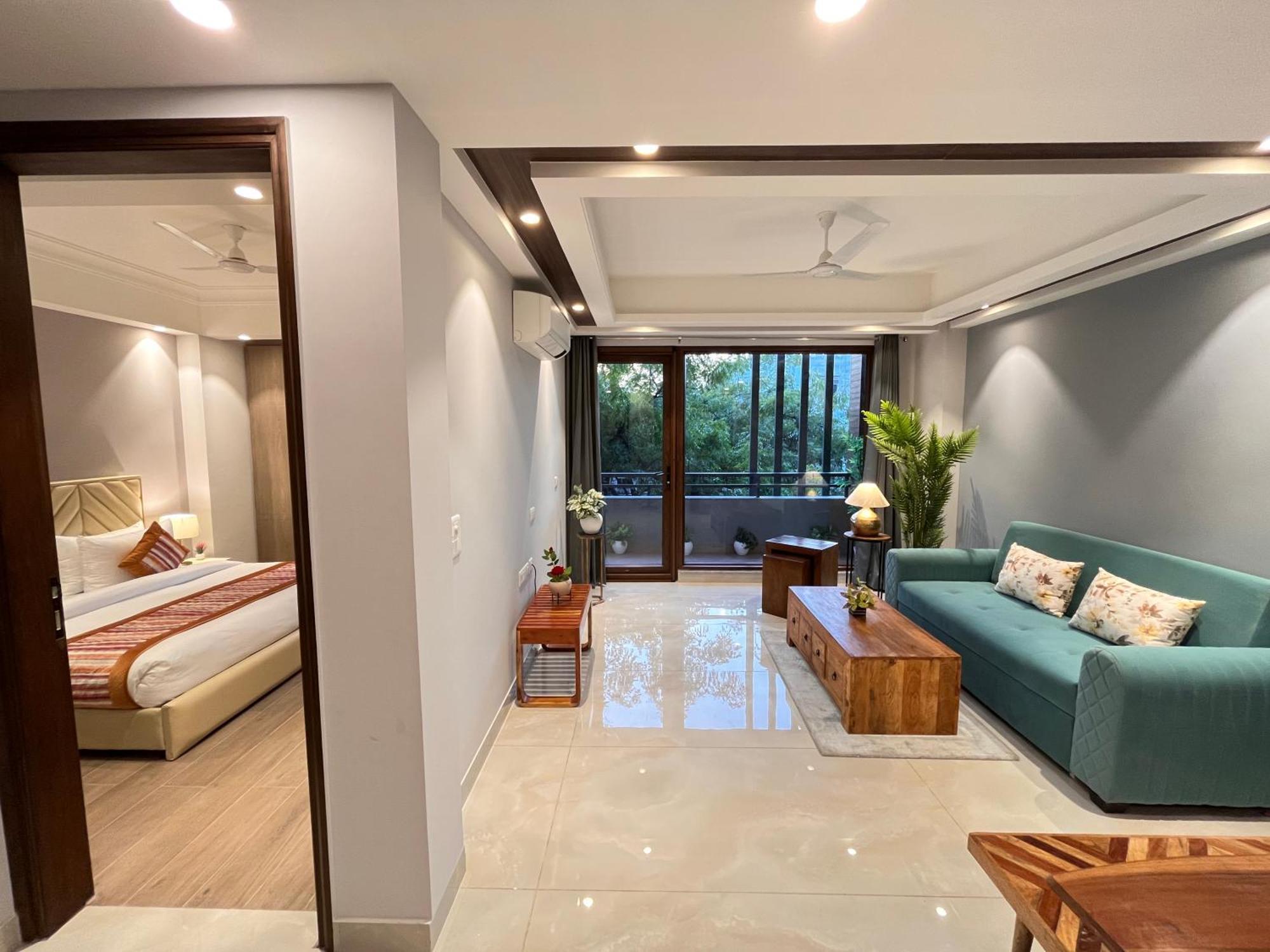 Hotel Gianmala Residency South Extension Near Aiims Delhi New Delhi Exteriör bild
