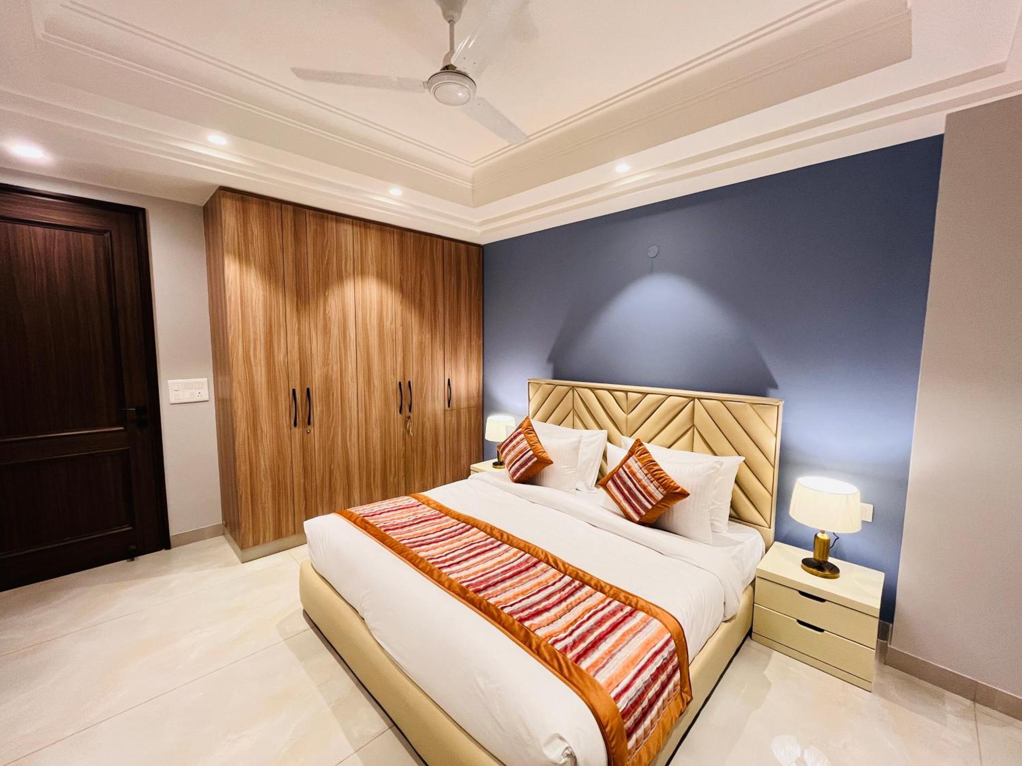 Hotel Gianmala Residency South Extension Near Aiims Delhi New Delhi Exteriör bild