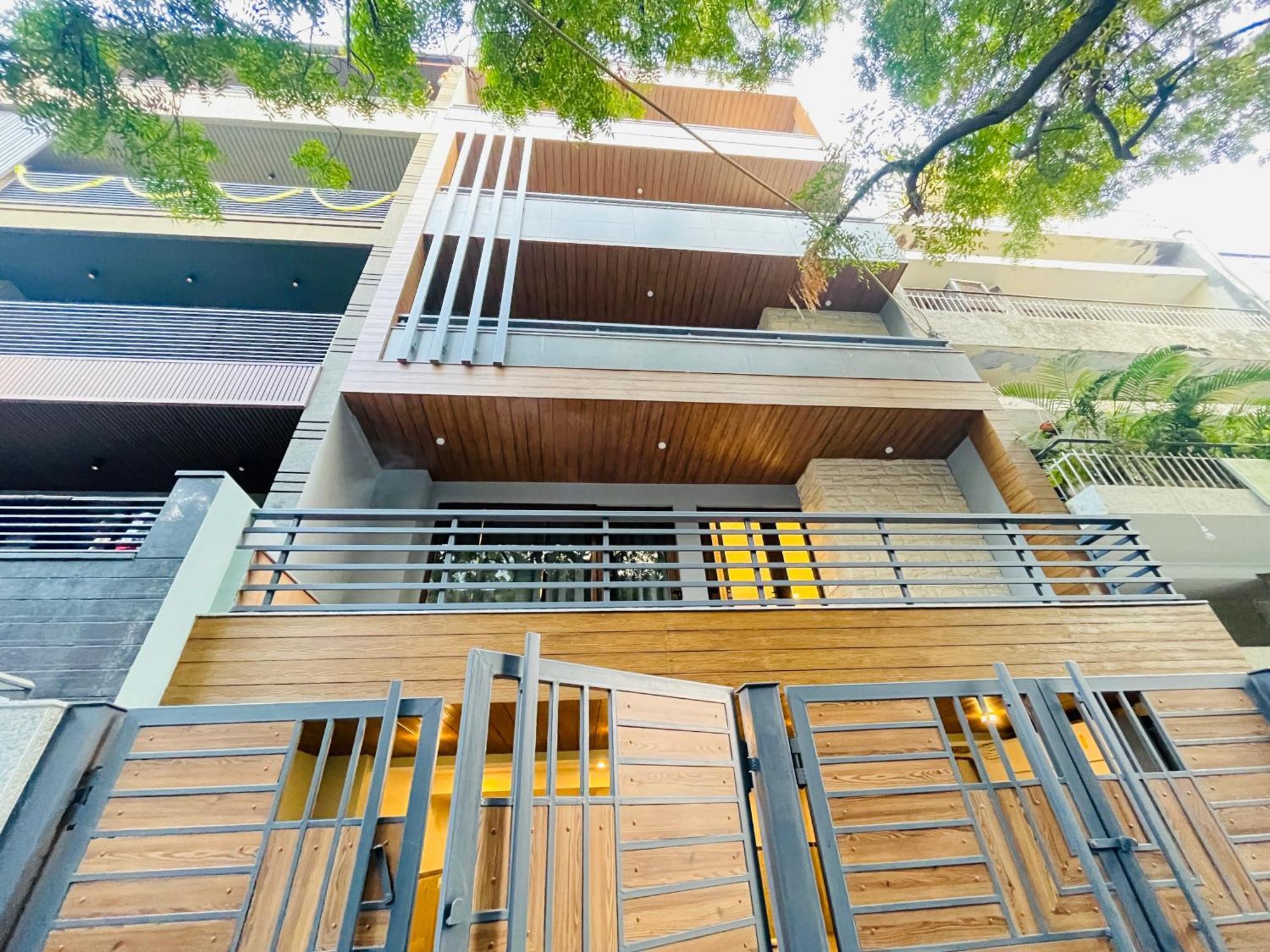 Hotel Gianmala Residency South Extension Near Aiims Delhi New Delhi Exteriör bild