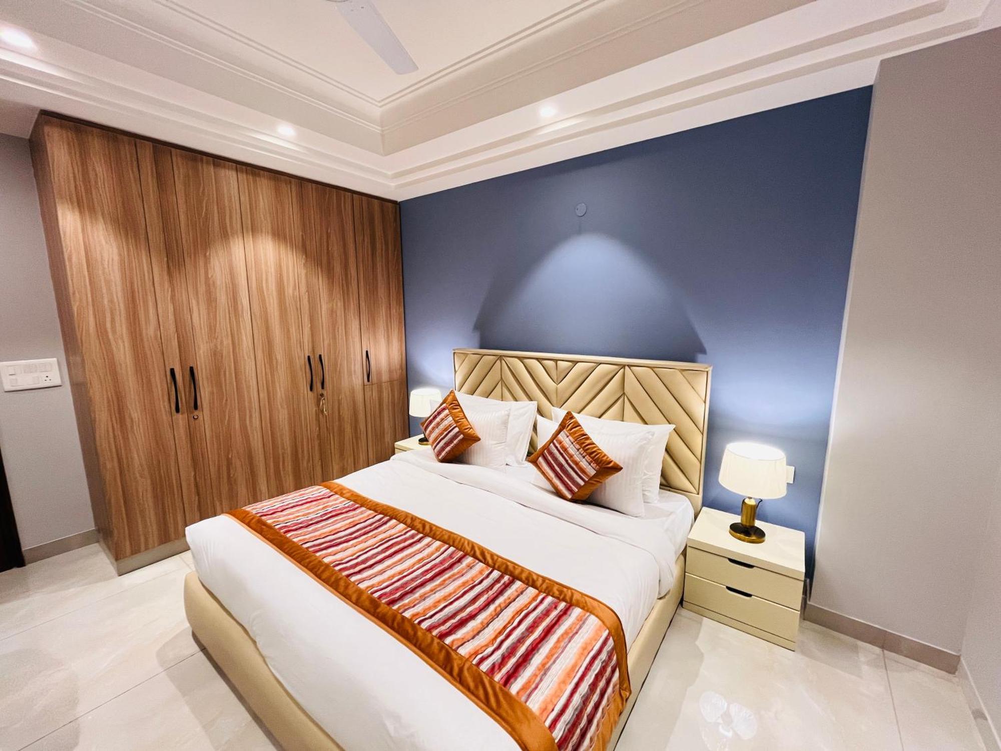 Hotel Gianmala Residency South Extension Near Aiims Delhi New Delhi Exteriör bild